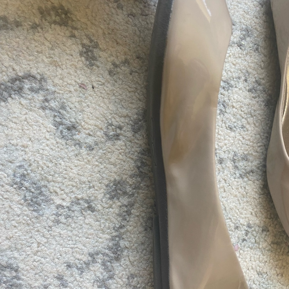 Steve Madden Women's Nude Flats - Picture 7 of 9